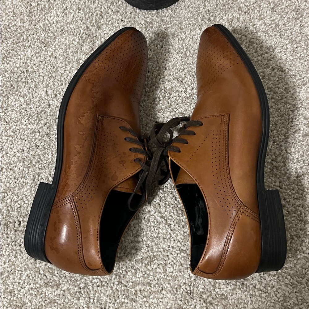 Reaction Kenneth Cole Tan Leather Oxfords 9M